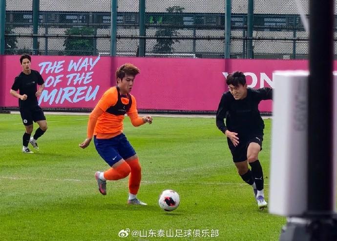 九游娱乐-山东泰山热身赛1-5不敌K2新军龙仁,泰山球员以年轻队员为主