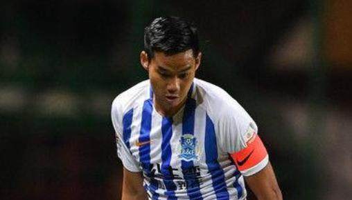 九游娱乐-官方：弋腾完成两肩周肘手术 目前仍未能归队训练